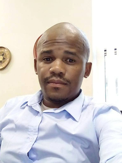 Dr MG Mohlehli